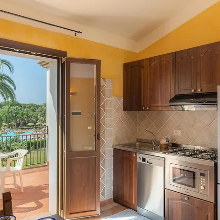 Classical Res Baiadellepalme T6 -2 Bedroom 6 Per * Теулада